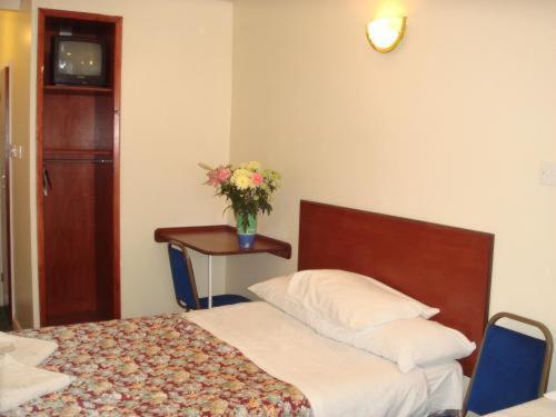 Regency Court Hotel London Zimmer foto